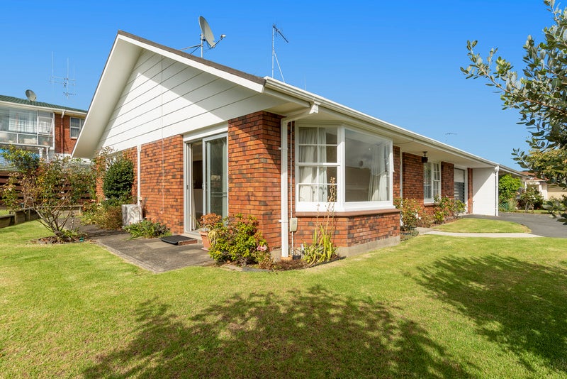 22A Tupaea Place, Otumoetai, Tauranga - Carousel 2