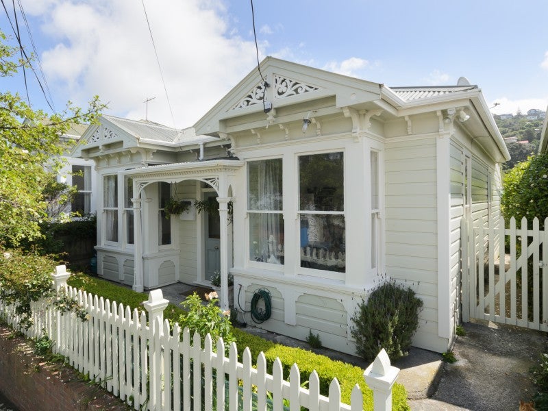 38 Stanley Street, Berhampore, Wellington - Carousel 1