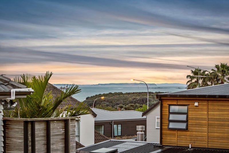 20 Rautara Street, Orakei, Auckland - Carousel 2