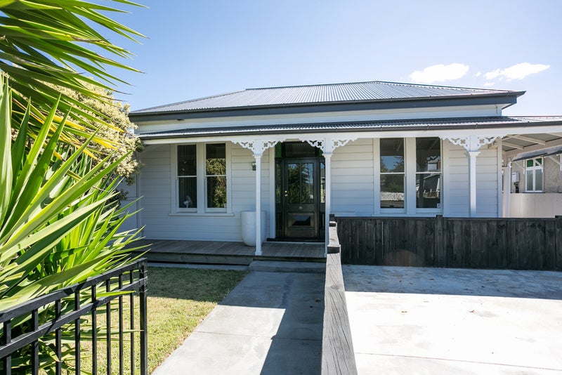 17 McGrath Street, Napier South, Napier - Carousel 19