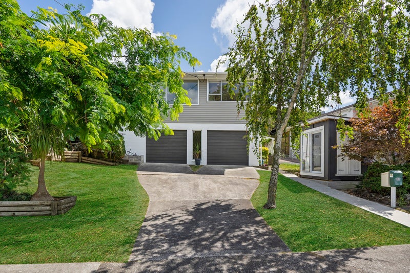 30 Teal Crescent, Beach Haven, Auckland - Carousel 21
