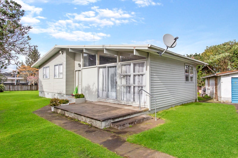 131 Dawson Road, Clover Park, Auckland - Carousel 2