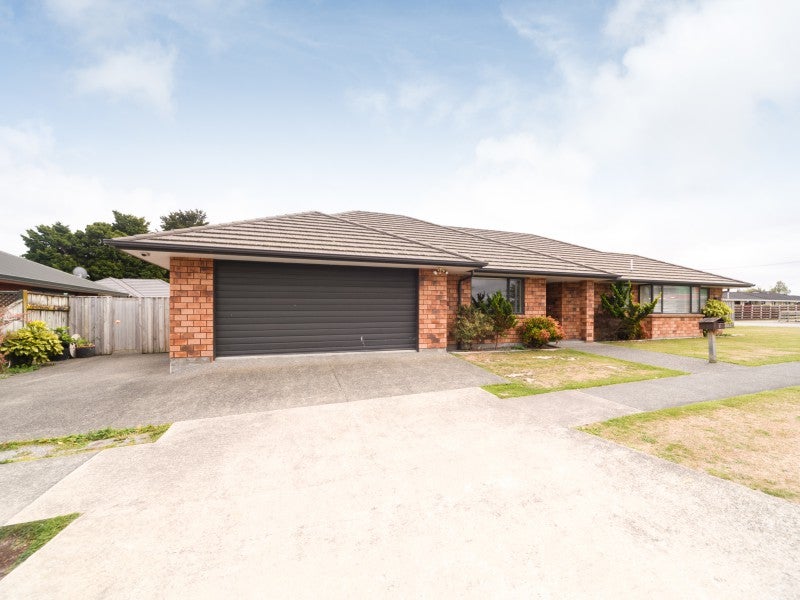 2 Rose PLace, Awapuni, Palmerston North - Carousel 2