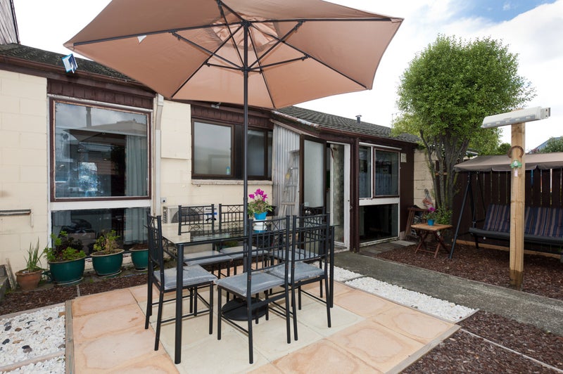 4/136 Clarence Street, Riccarton, Christchurch - Carousel 1