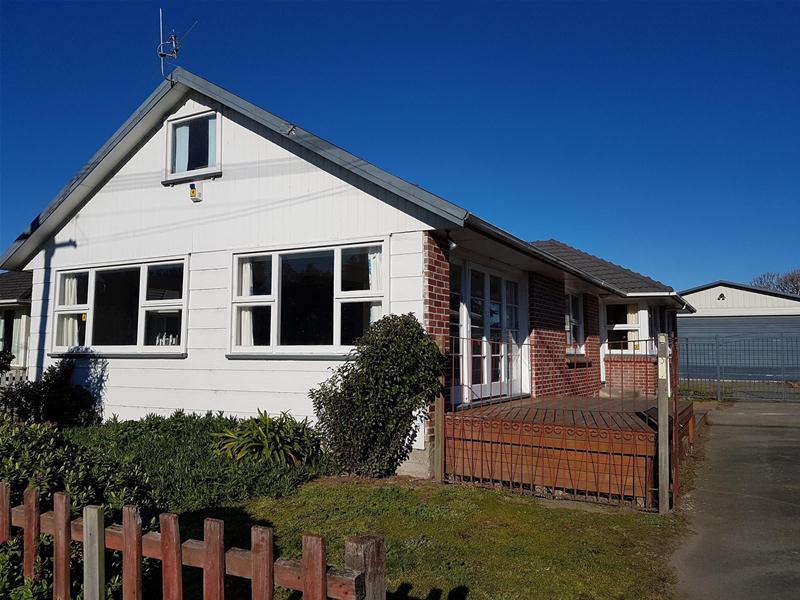 115 Beach Road, North New Brighton, Christchurch - Carousel 1