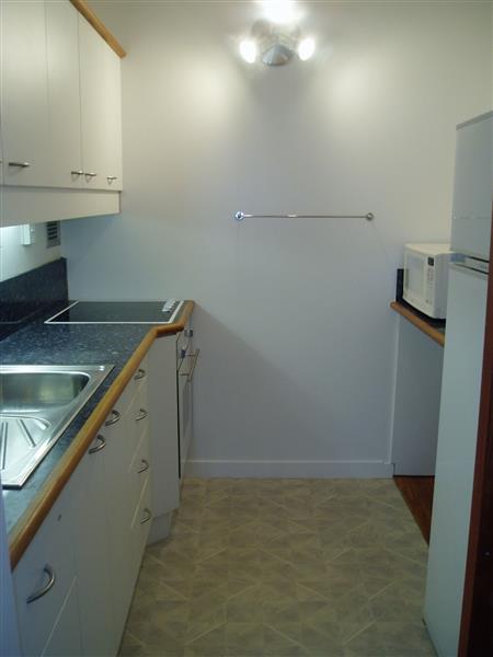 24/70 Hobson Street, Thorndon, Wellington - Carousel 1