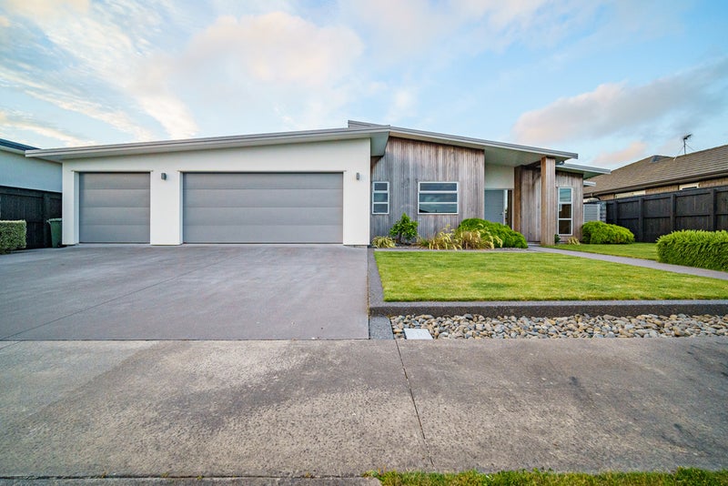 7 Wentworth Lane, Waiwhakaiho, New Plymouth - Carousel 21