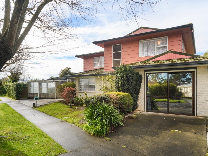 75 Birmingham Street, Takaro, Palmerston North - Carousel 1