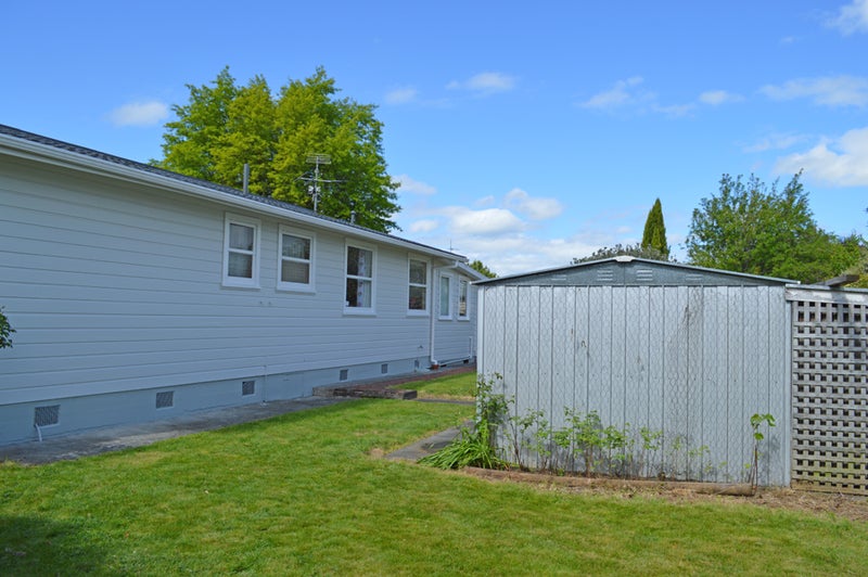 56 Roberts Road, Lansdowne, Masterton - Carousel 20
