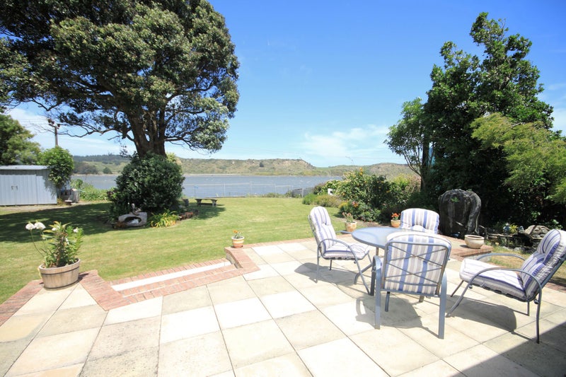 11B Balgownie Avenue, Gonville, Whanganui - Carousel 1