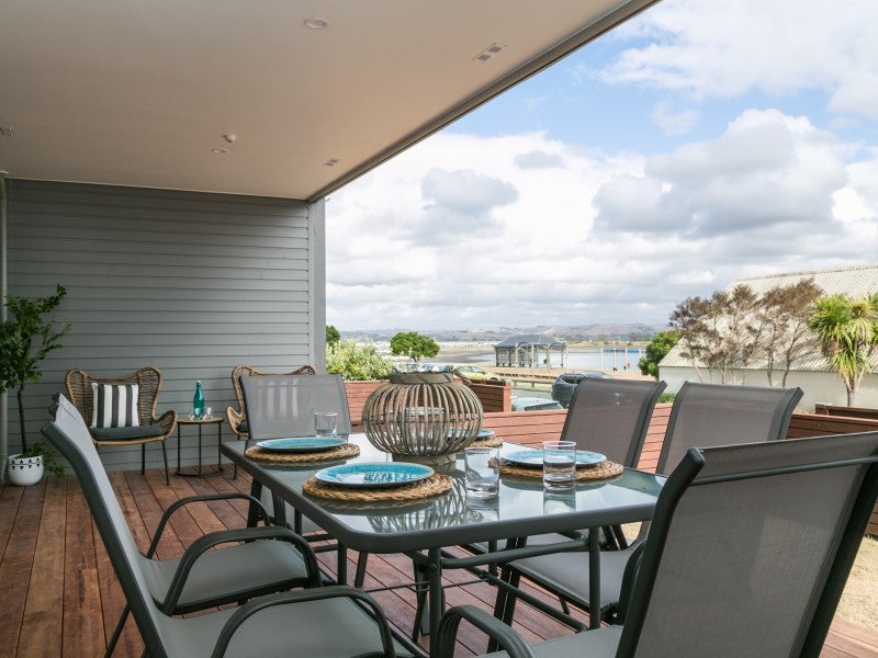 201/7 Humber Street, Pandora, Napier - Carousel 1