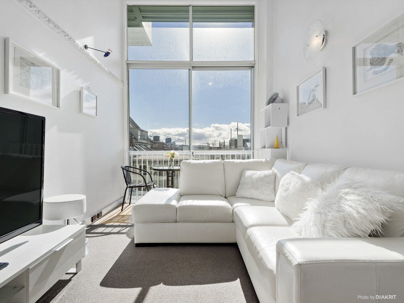 1N/51 Webb St, Mount Cook, Wellington - Carousel 1