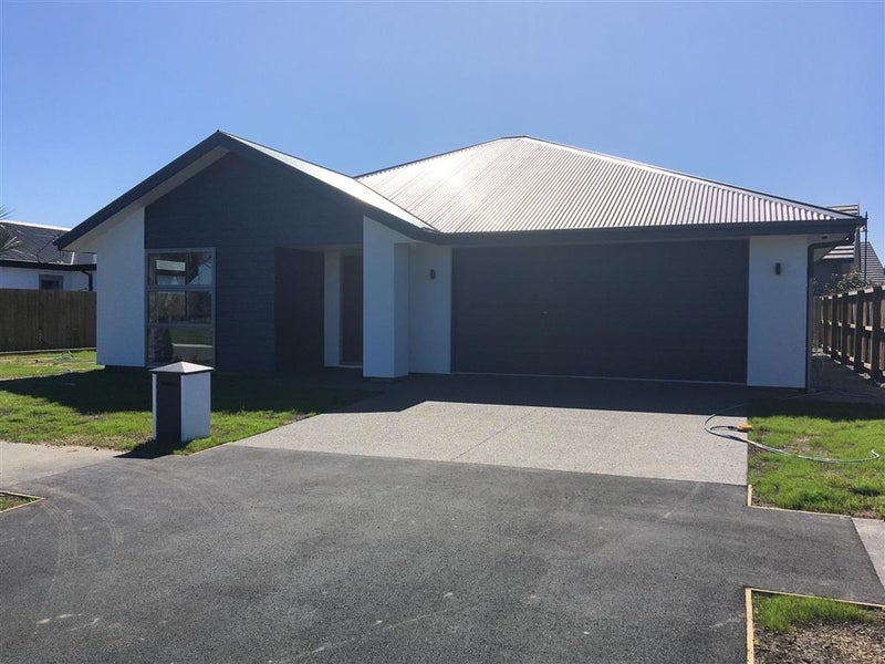 31 Katrine Drive, Marshland, Christchurch - Carousel 1
