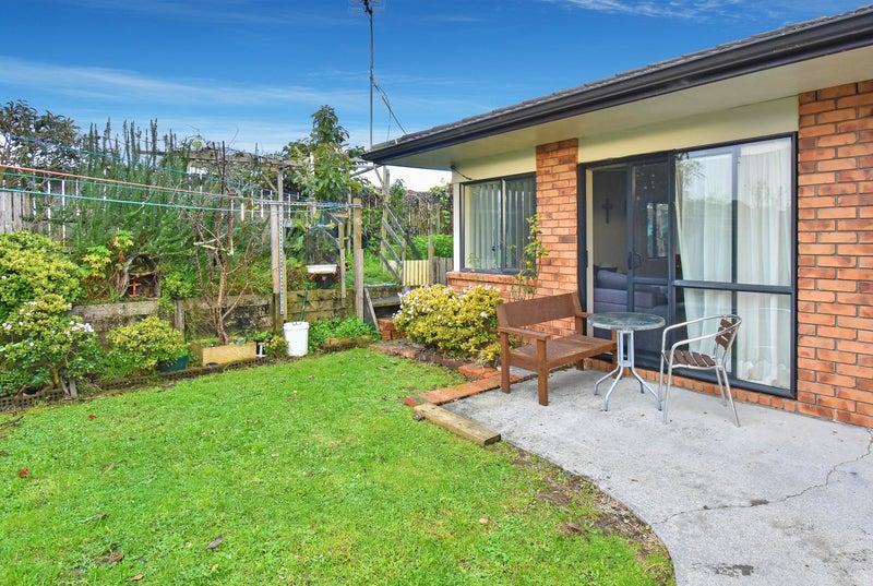 14 Bohola Rise, Weymouth, Auckland - Carousel 2