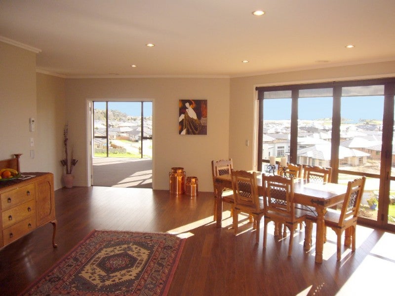 10 Bishopsworth Way, Huntington, Hamilton - Carousel 2