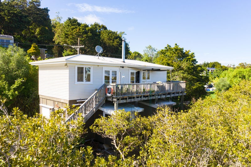 14 Waimahanga Road, Onerahi, Whangarei - Carousel 1