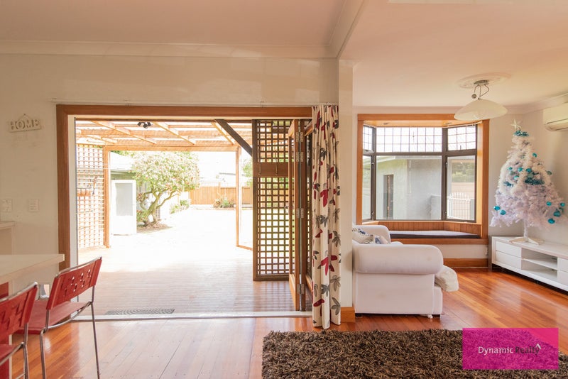 73 Park Road, West End, Palmerston North - Carousel 2