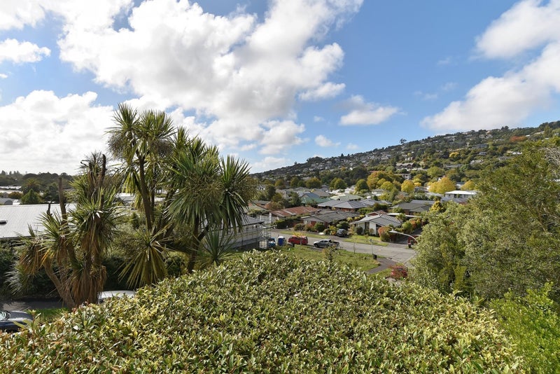 5 Roseneath Place, Cashmere, Christchurch - Carousel 12