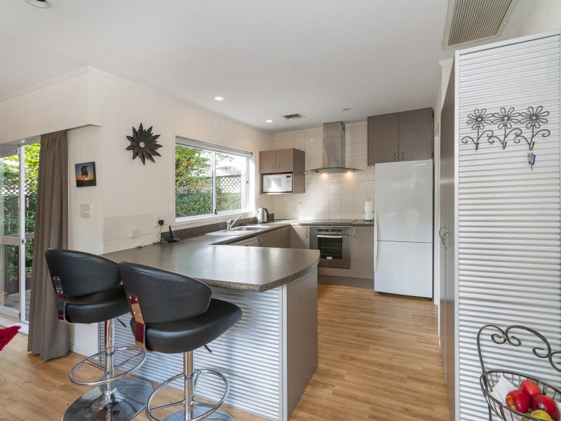 5A Stellin Street, Boulcott, Lower Hutt - Carousel 2