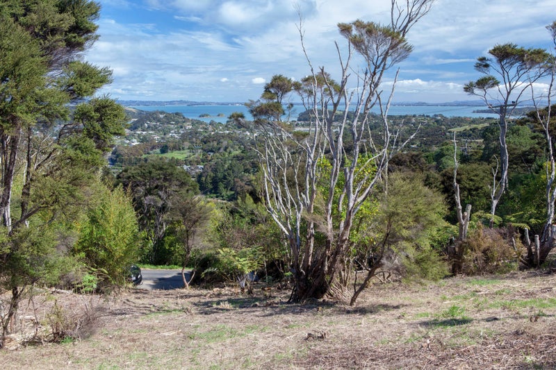 54 View Road, Ostend, Waiheke Island - Carousel 12