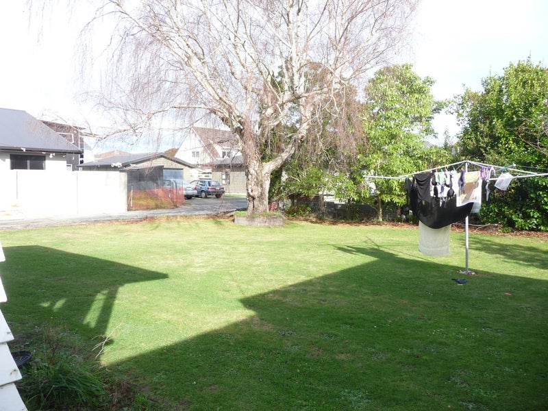 112 Linton Street, West End, Palmerston North - Carousel 10