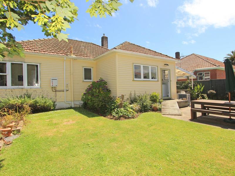 109 Cambridge Terrace, Fairfield, Lower Hutt - Carousel 2