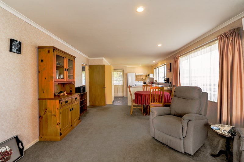 37D Eastbourne Street, Caversham, Dunedin - Carousel 2