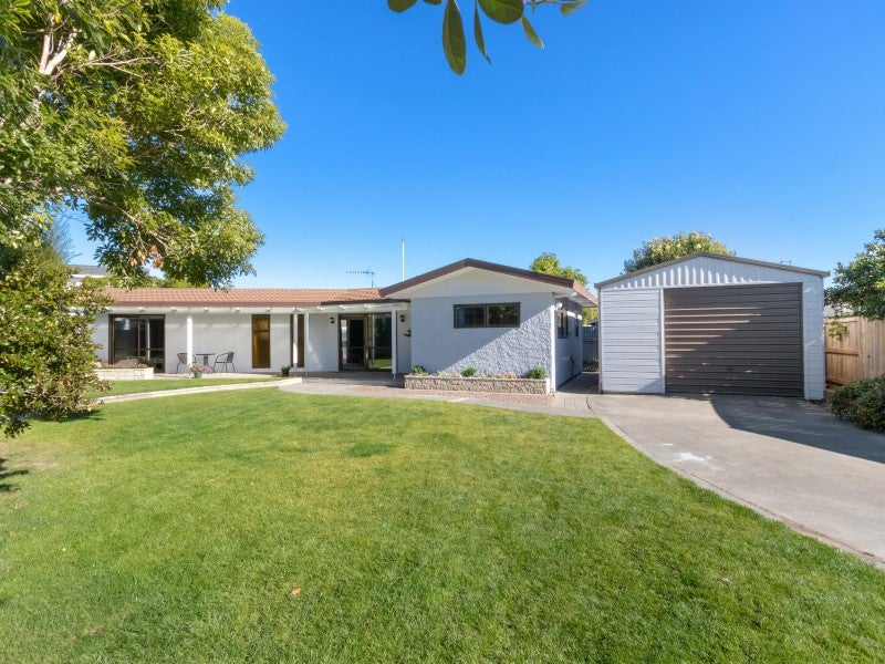 10 Perry Crescent, Greenmeadows, Napier - Carousel 1