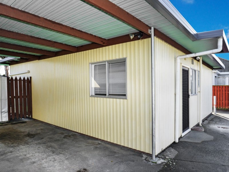 1/404 Ikanui Road, Frimley, Hastings - Carousel 12