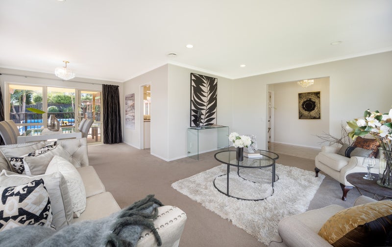 31 Corta Bella Place, Golflands, Auckland - Carousel 2