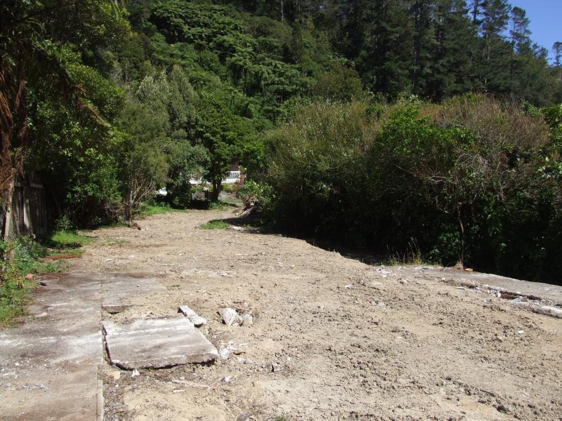 71 Sunny Grove, Wainuiomata, Lower Hutt - Carousel 1