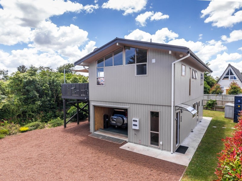 28 Arrowsmith Avenue, Waipahihi, Taupo - Carousel 15