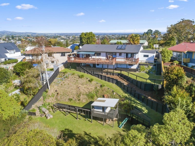 47 Winchester Terrace, Bethlehem, Tauranga - Carousel 2