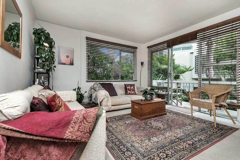 1/5 Curran Street, Herne Bay, Auckland - Carousel 1