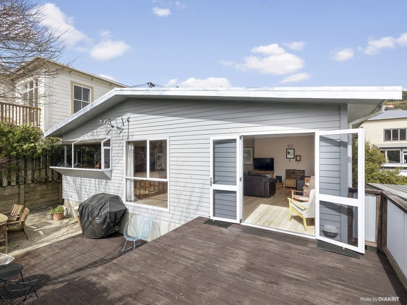 96 Wadestown Road, Wadestown, Wellington - Carousel 1