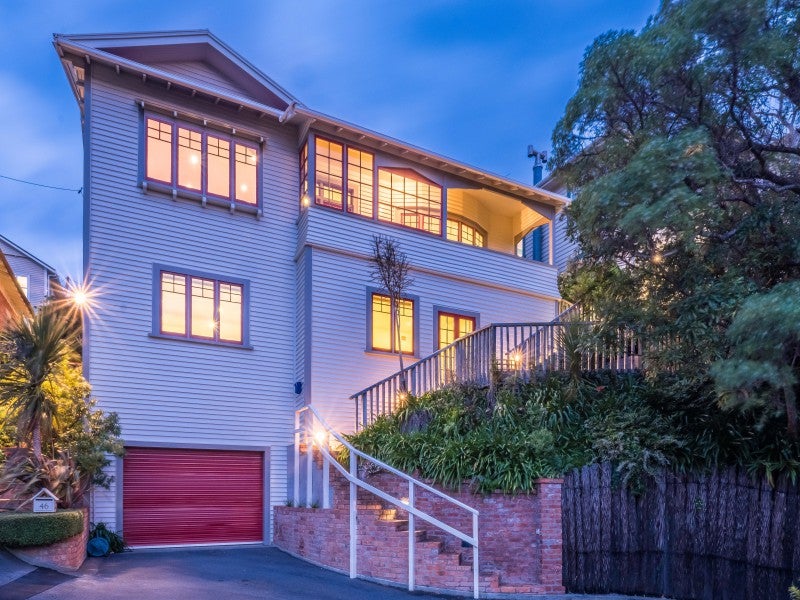 46 Sefton Street, Wadestown, Wellington - Carousel 1