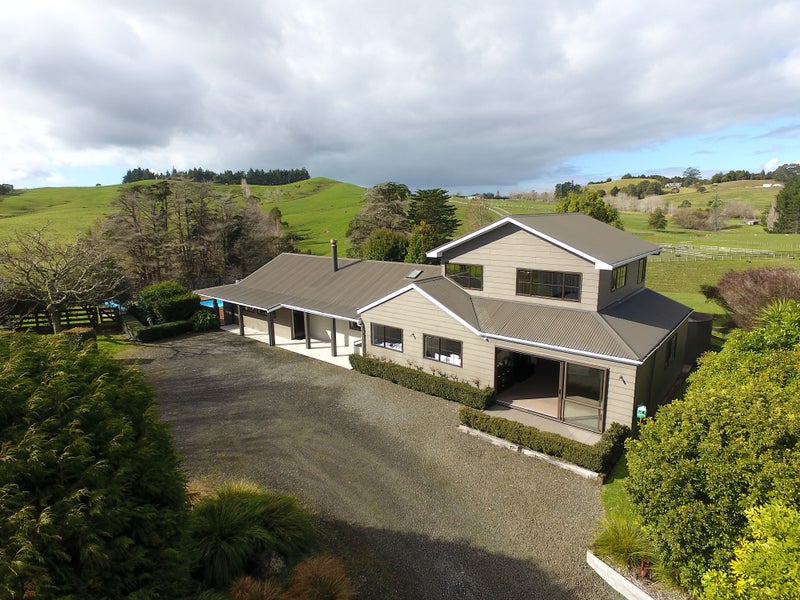 56 Monowai Road, Silverdale - Carousel 2