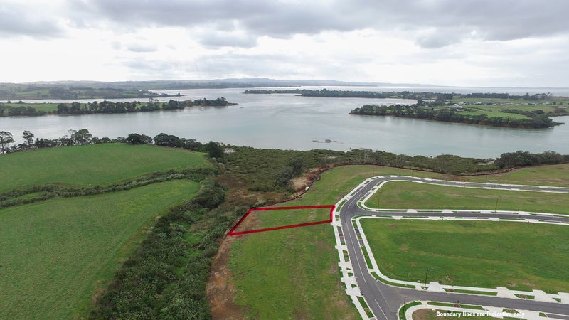 36 Mclarin Road, Waiuku - Carousel 1