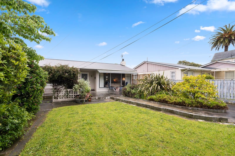56 Gordon Street, Avalon, Lower Hutt - Carousel 20
