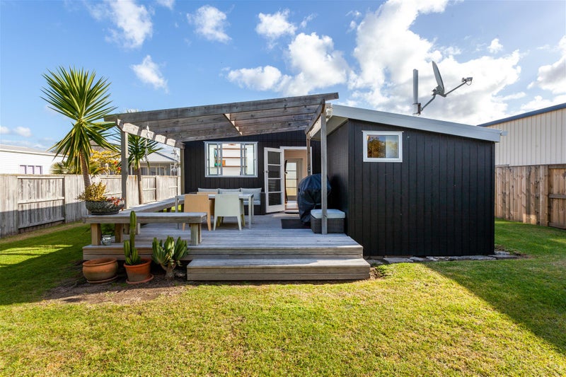 104 Riverview Road, Whangamata, Whangamatā - Carousel 1