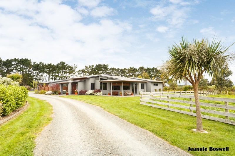 5/454 Stoney Creek Rd, Kelvin Grove, Palmerston North - Carousel 1