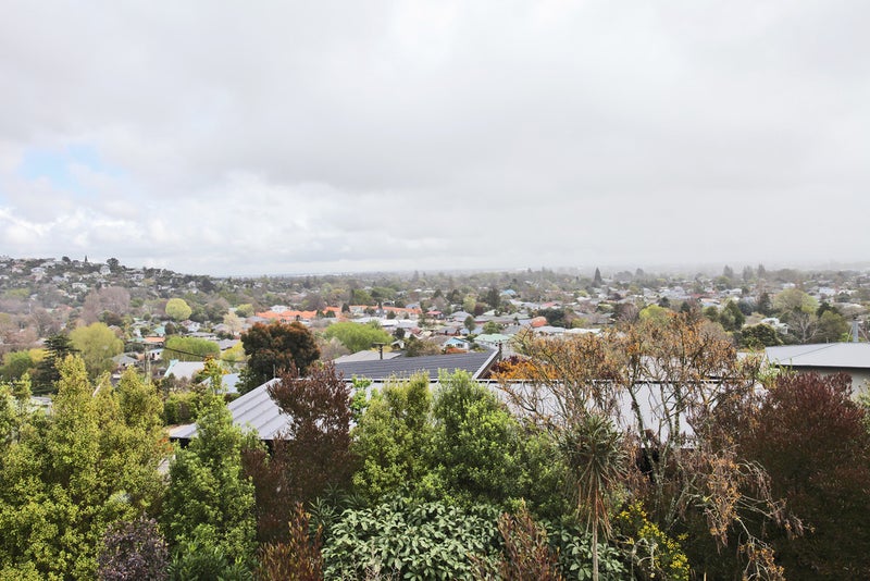19 Whaka Terrace, Huntsbury, Christchurch - Carousel 1