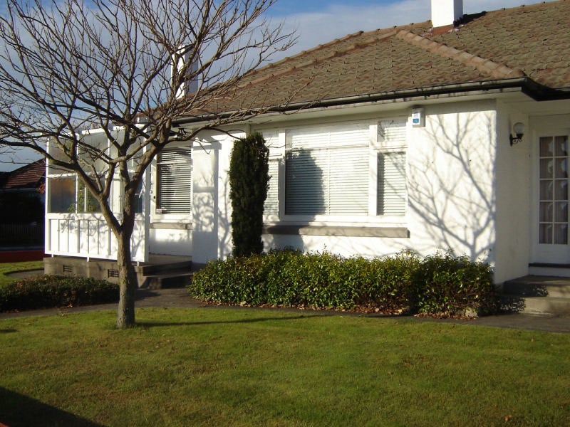 306 Ferry Road, Waltham, Christchurch - Carousel 1