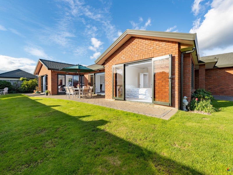 34 Gordon Street, Avalon, Lower Hutt - Carousel 2