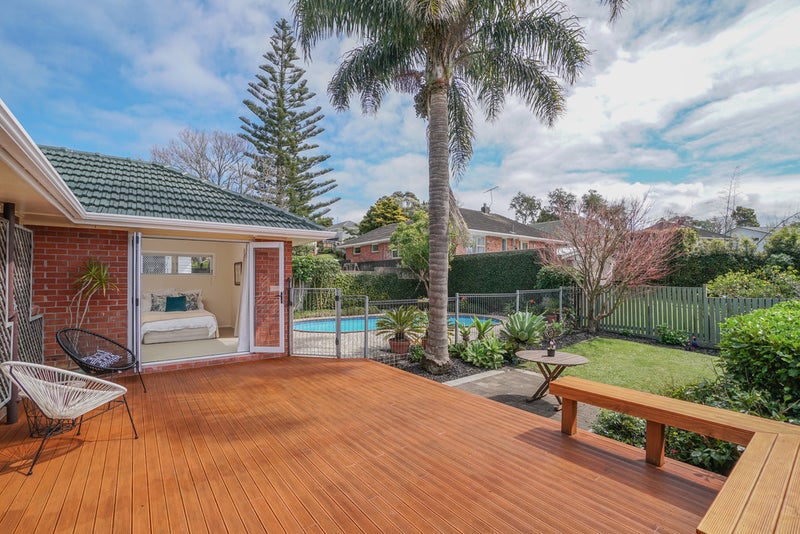 165 Godley Road, Green Bay, Auckland - Carousel 2