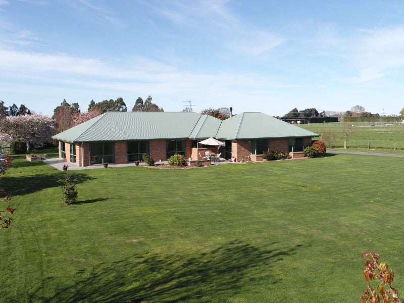 133 Carters Terrace, Tinwald, Ashburton - Carousel 1