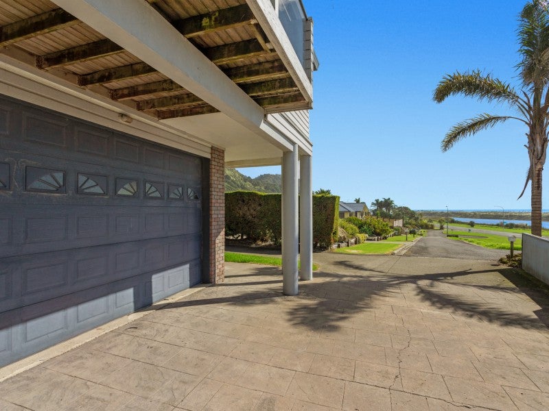 9 Warbrick Terrace, Matata, Whakatane - Carousel 20