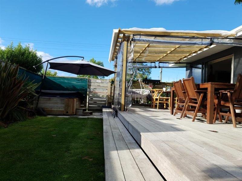 6 Lake Crescent, Takaka - Carousel 11