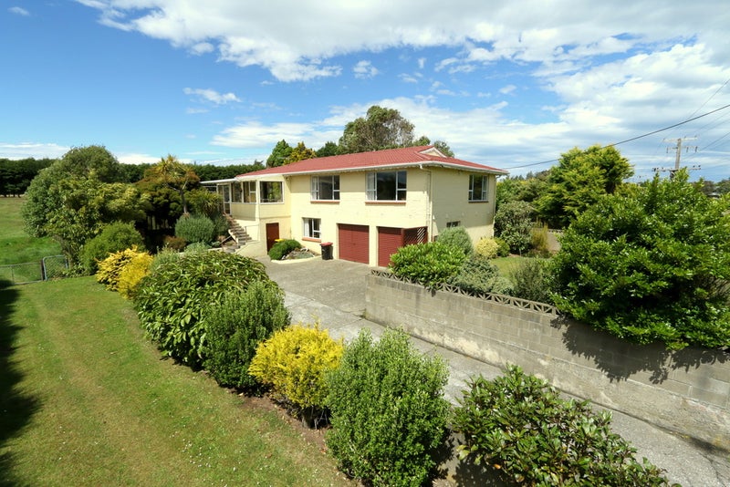 210 Bain Street, Clifton, Invercargill - Carousel 2