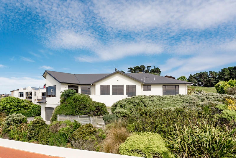 8 Highgrove, Saint Clair, Dunedin - Carousel 20